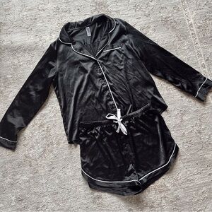 Stars Above Black Satin Pajama Set Shorts Long Sleeve Top Target Loungwear PJs